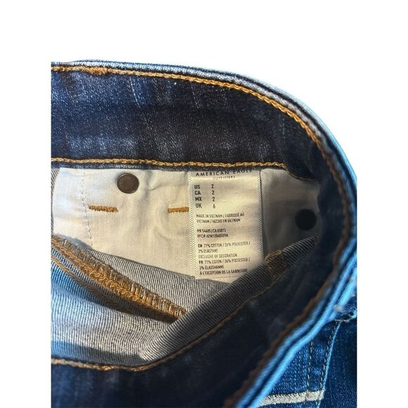 American Eagle Women's Size 2 Hi Rise Shortie Shorts Jean Stretch Dark Wash - Picture 6 of 6